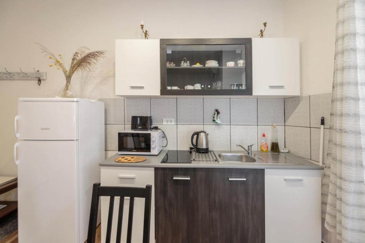 Apartment Esa Komiža Buitenkant foto